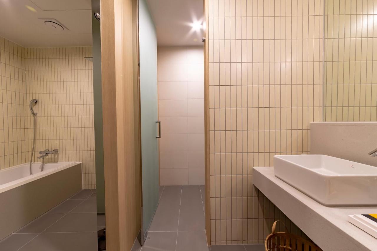 Hound Hotel Haeundae Signature Пусан Екстериор снимка