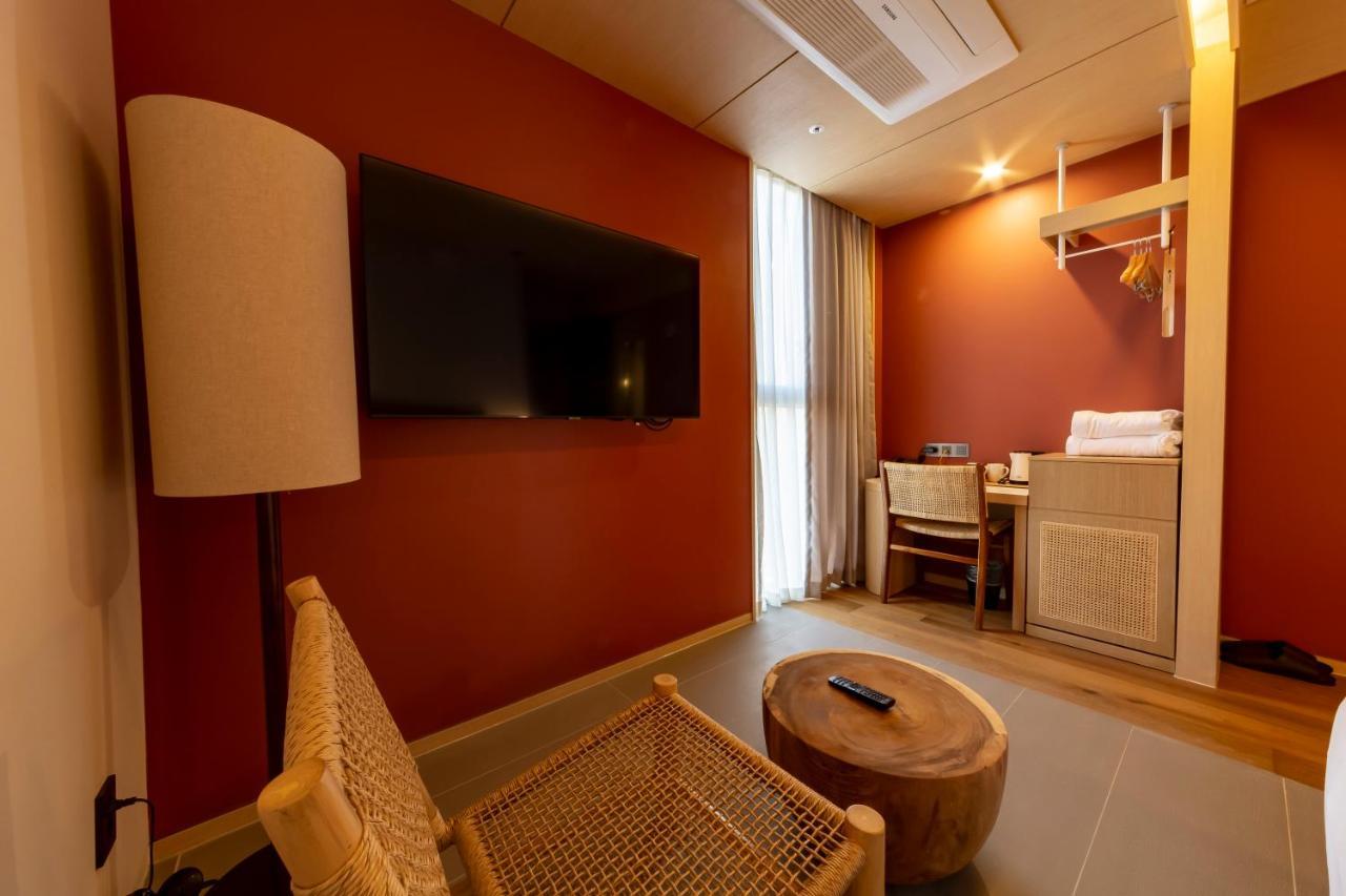Hound Hotel Haeundae Signature Пусан Екстериор снимка