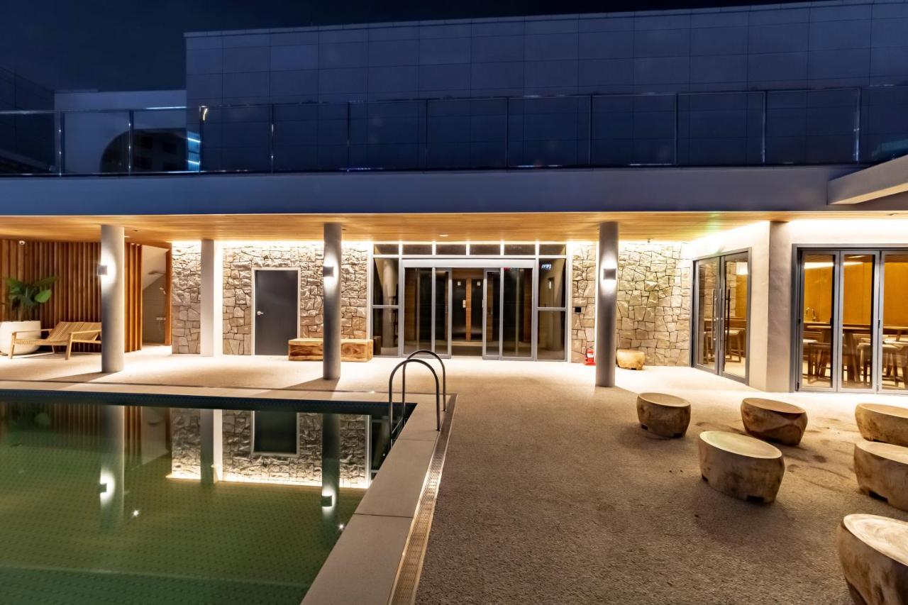 Hound Hotel Haeundae Signature Пусан Екстериор снимка
