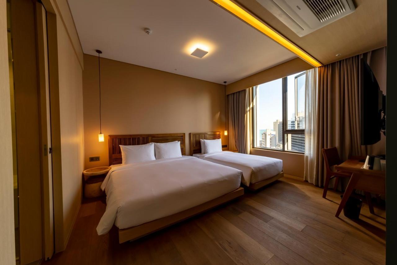 Hound Hotel Haeundae Signature Пусан Екстериор снимка